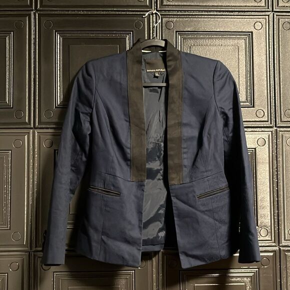 Banana Republic Tuxedo blazer - Picture 2 of 3